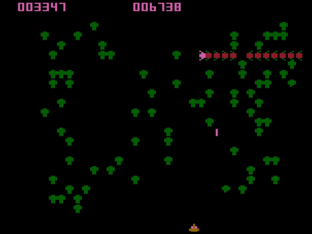 Gameplay of Centipede for Atari 8 Bit